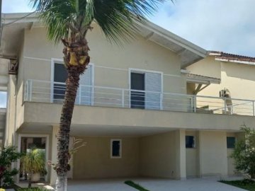 Casa em Condom�nio � Venda
