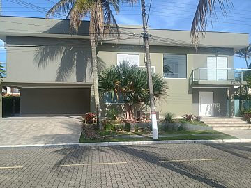 Casa em Condom�nio � Venda